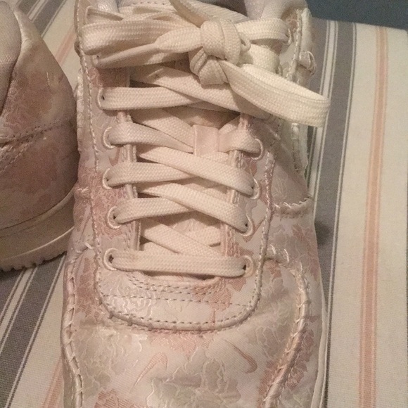 Ivory Nike Air Force 1s - Picture 5 of 8